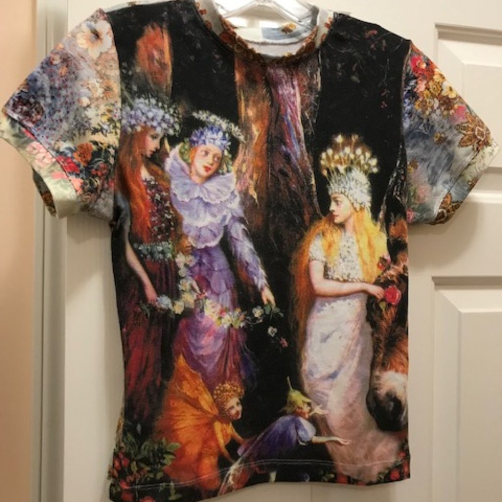 Carushka vintage fitted short sleeve top.